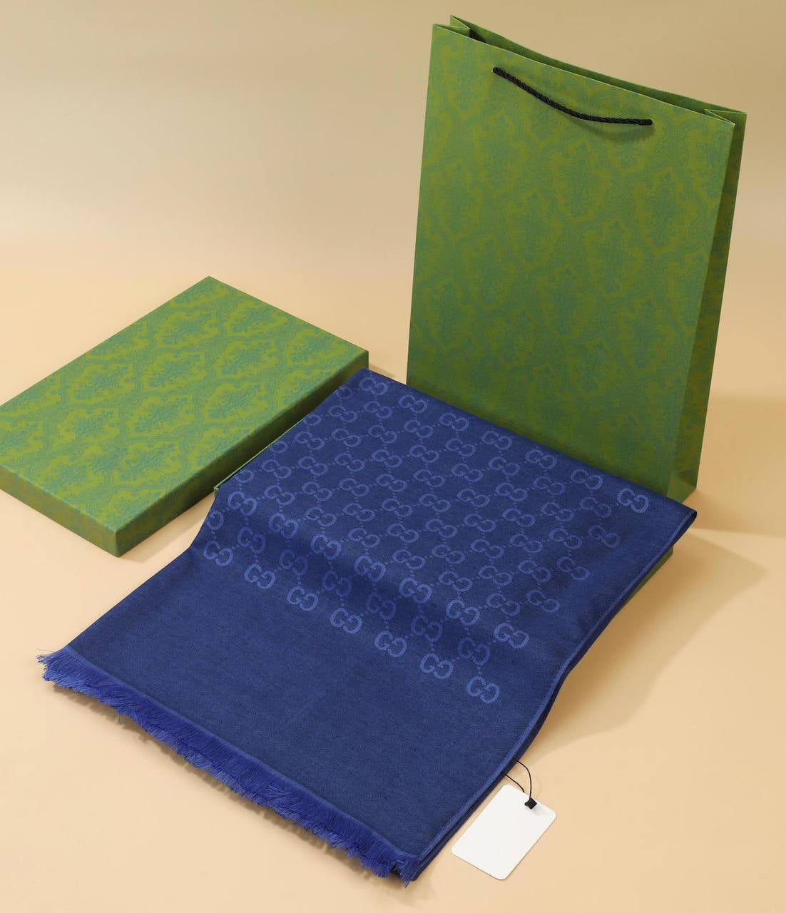 A Kalite Yün İpek Şal Lüks Desenli Şal – Hediyelik Premium Şal