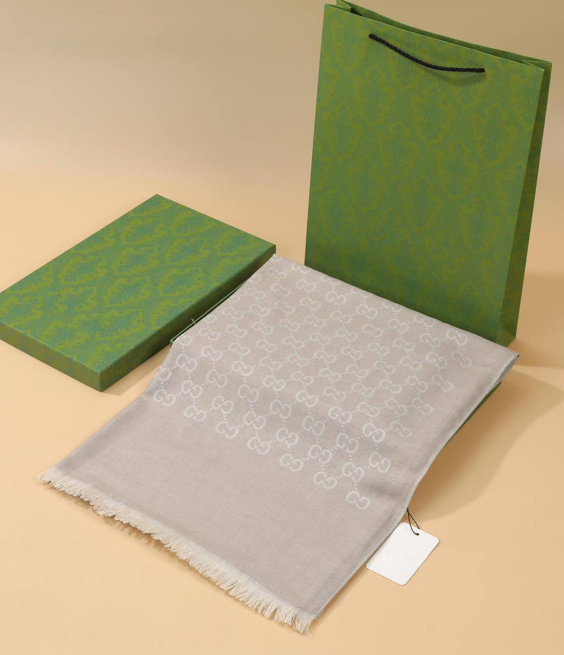 A Kalite Yün İpek Şal Lüks Desenli Şal – Hediyelik Premium Şal