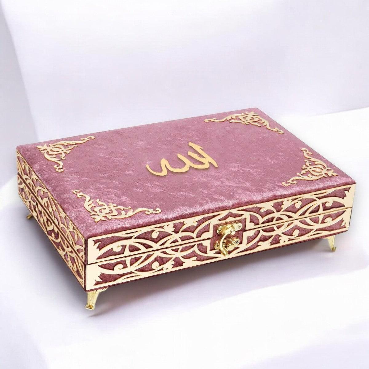 Kadife Kaplı Şık Kuran-ı Kerim Hediye Kutusu | Manevi ve Özel Hediye Seçeneği