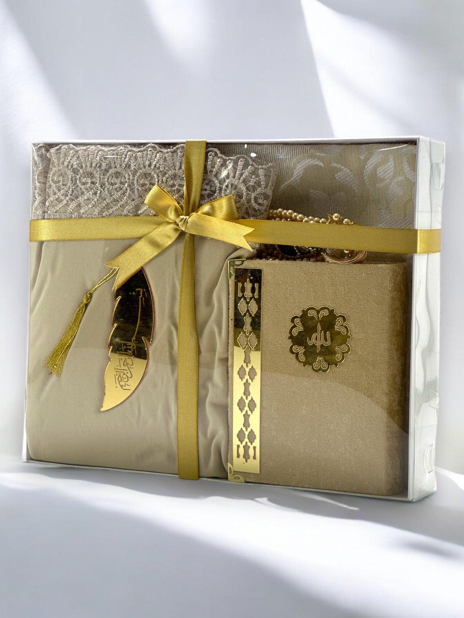 Özel İbadet Seti – Kuran-ı Kerim, Namaz Elbisesi, Zikirmatik, Seccade, Ayraç ve Tesbih