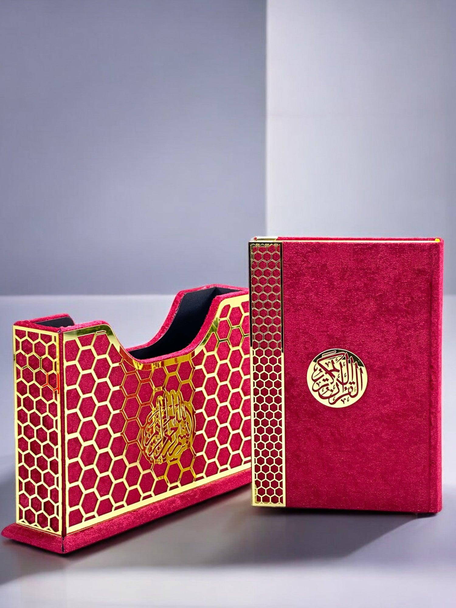 Kadife Kaplı Şık Kuran-ı Kerim Hediye Kutusu | Manevi ve Özel Hediye Seçeneği | Özel Manevi Günler