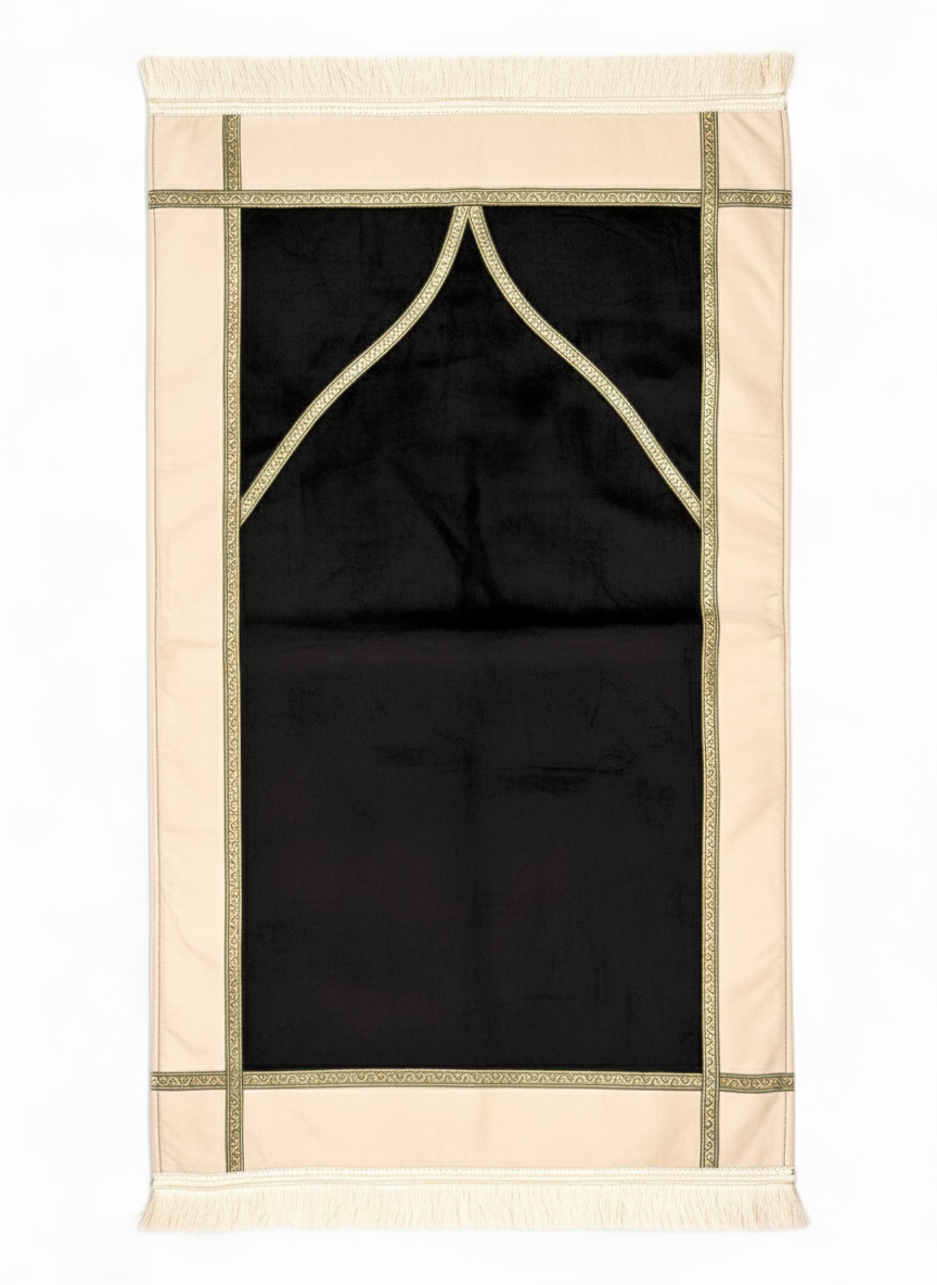 Lüks Kadife Astarlı Seccade – Şık, Yumuşak Dokulu ve Hediyelik Premium Tasarım