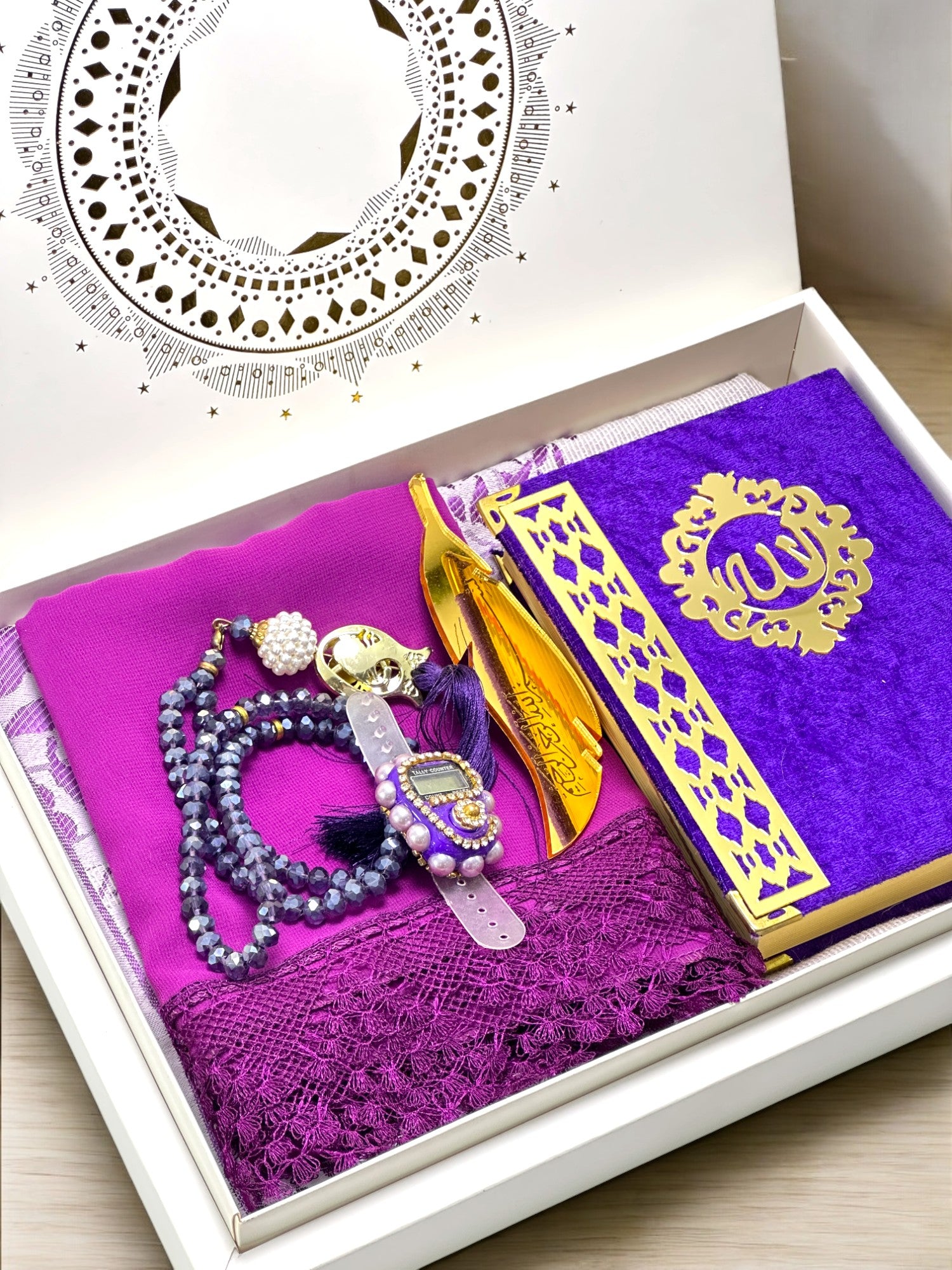 Kur'anı Kerim , Zikirmatik ve Kristal Tesbih ile Seccade, Dantelli Eşarp Seti