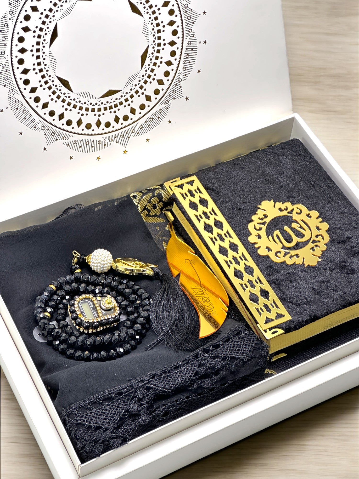 Kur'anı Kerim , Zikirmatik ve Kristal Tesbih ile Seccade, Dantelli Eşarp Seti