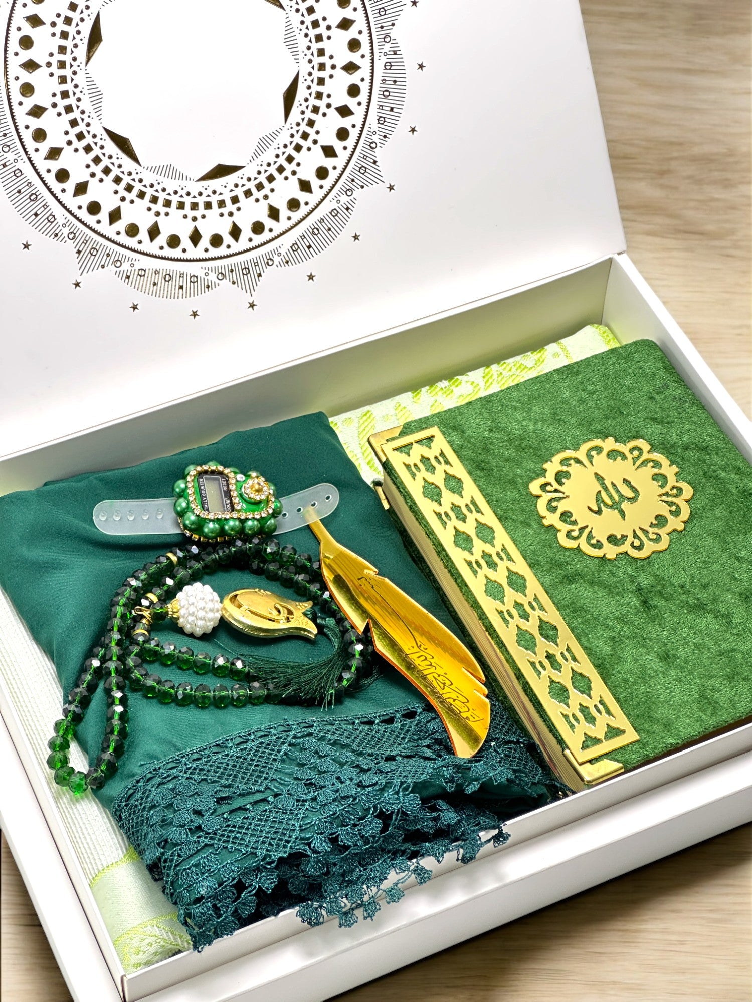 Kur'anı Kerim , Zikirmatik ve Kristal Tesbih ile Seccade, Dantelli Eşarp Seti