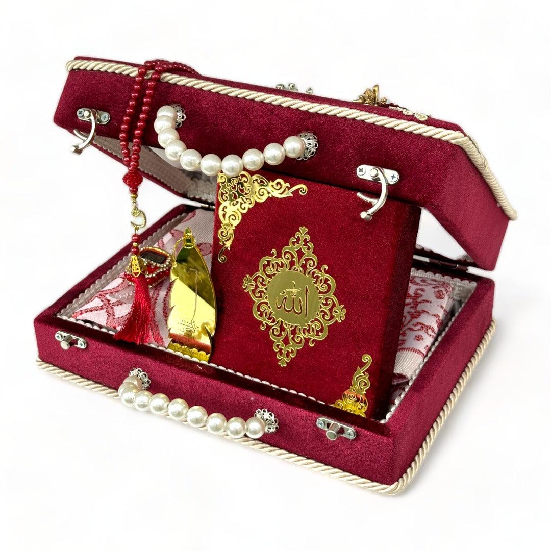 Kadife ve Gold Çeyiz Seti: Zarafetin ve Şıklığın Buluşması