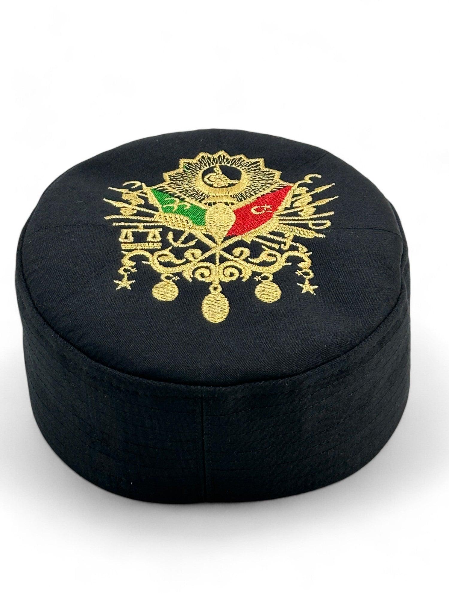 Kapitone Osmanlı Arma Nakışlı Kalıp Namaz Takkesi