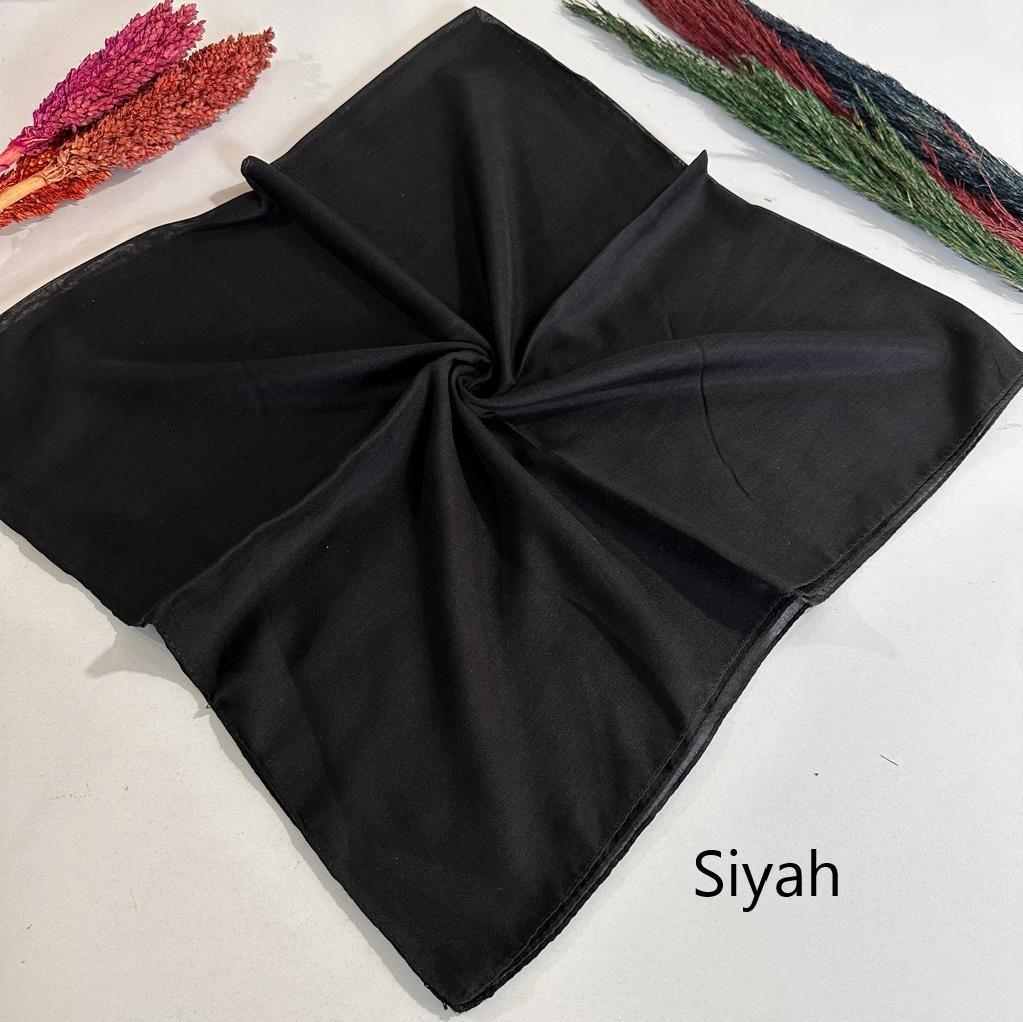 Düz Renk Dikişli Tülbent