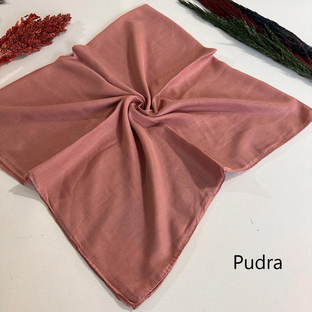 Düz Renk Dikişli Tülbent