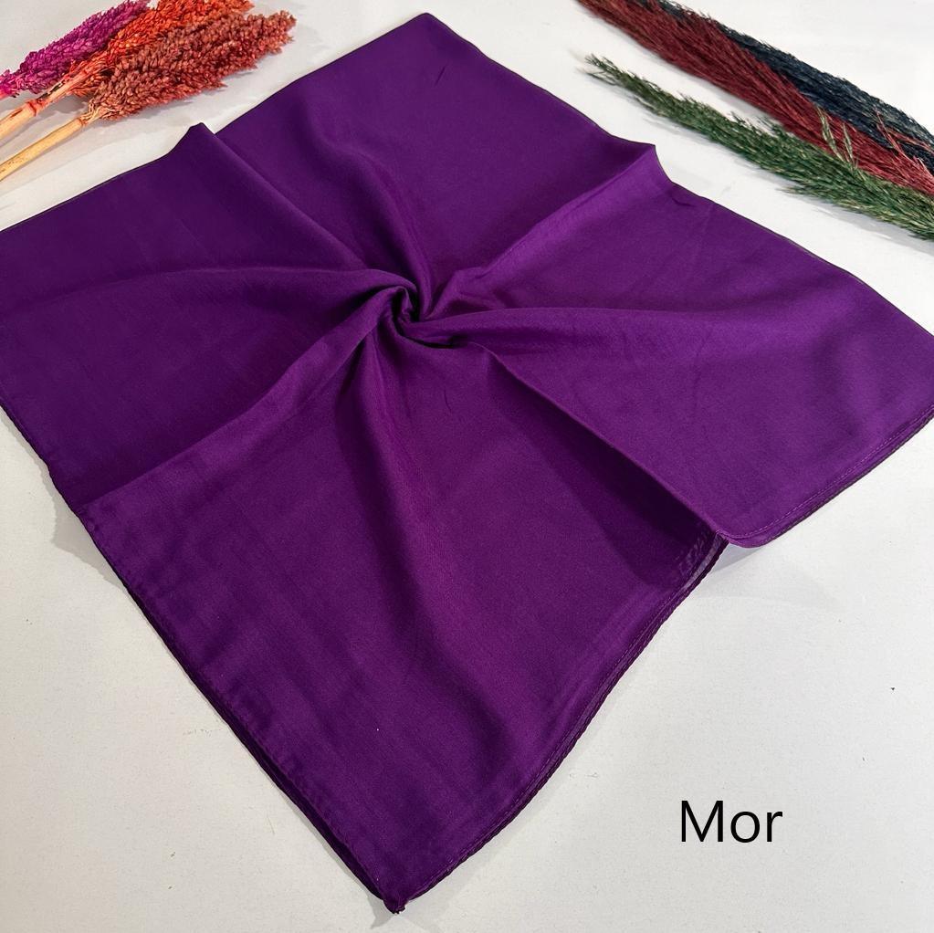 Düz Renk Dikişli Tülbent