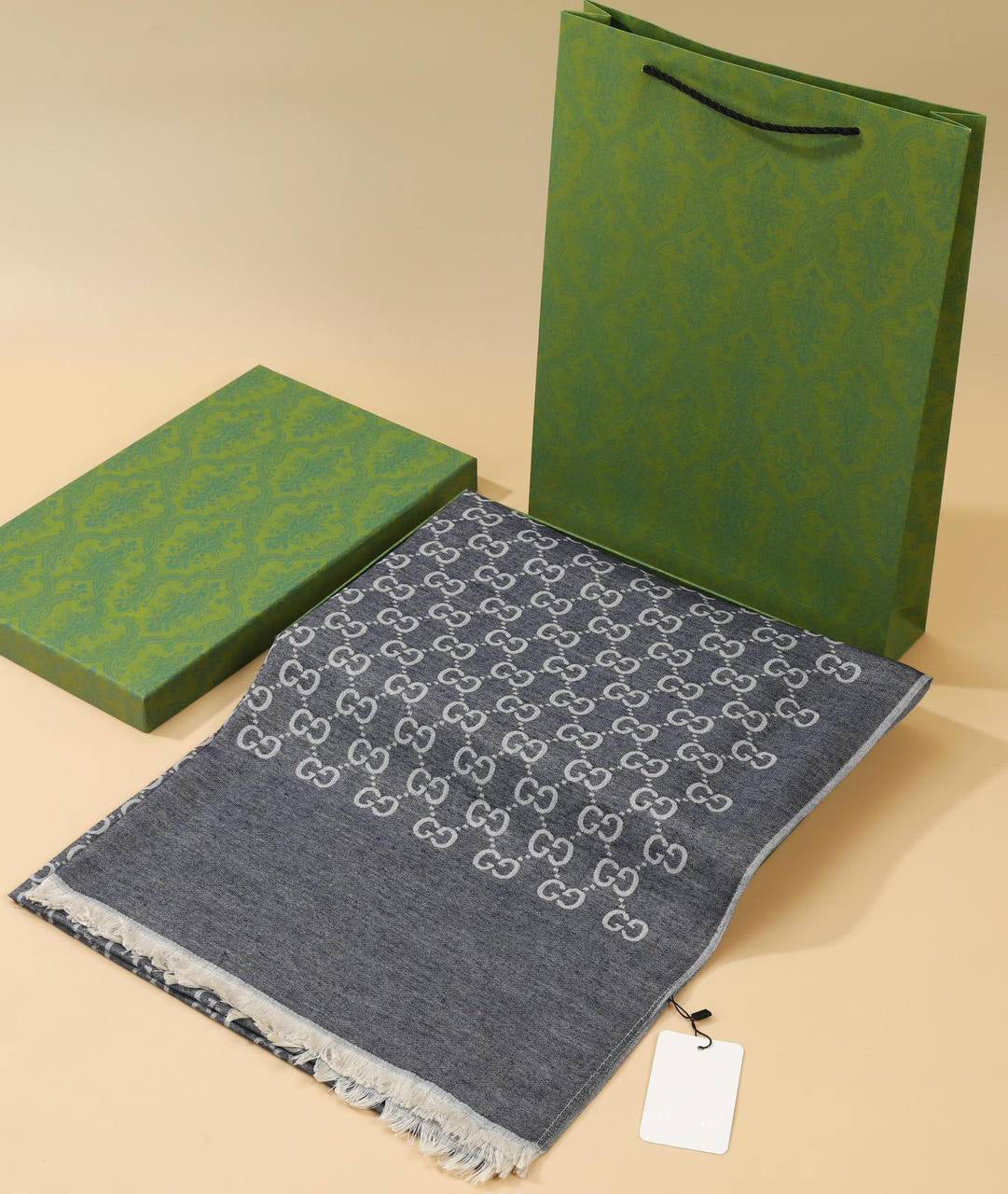 A Kalite Yün İpek Şal Lüks Desenli Şal – Hediyelik Premium Şal