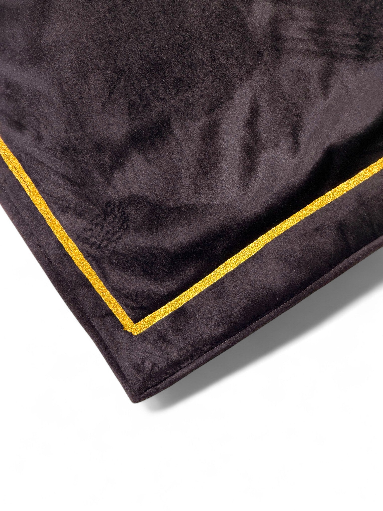 Kalpli Çift Seccade Seti – Minimal Desenli, Kadife Dokulu, Eşli Namazlık & Dua Seti