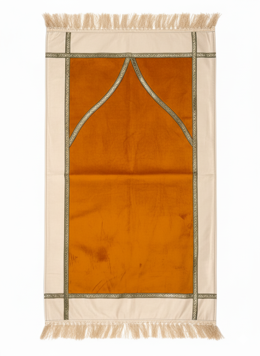 Lüks Kadife Astarlı Seccade – Şık, Yumuşak Dokulu ve Hediyelik Premium Tasarım