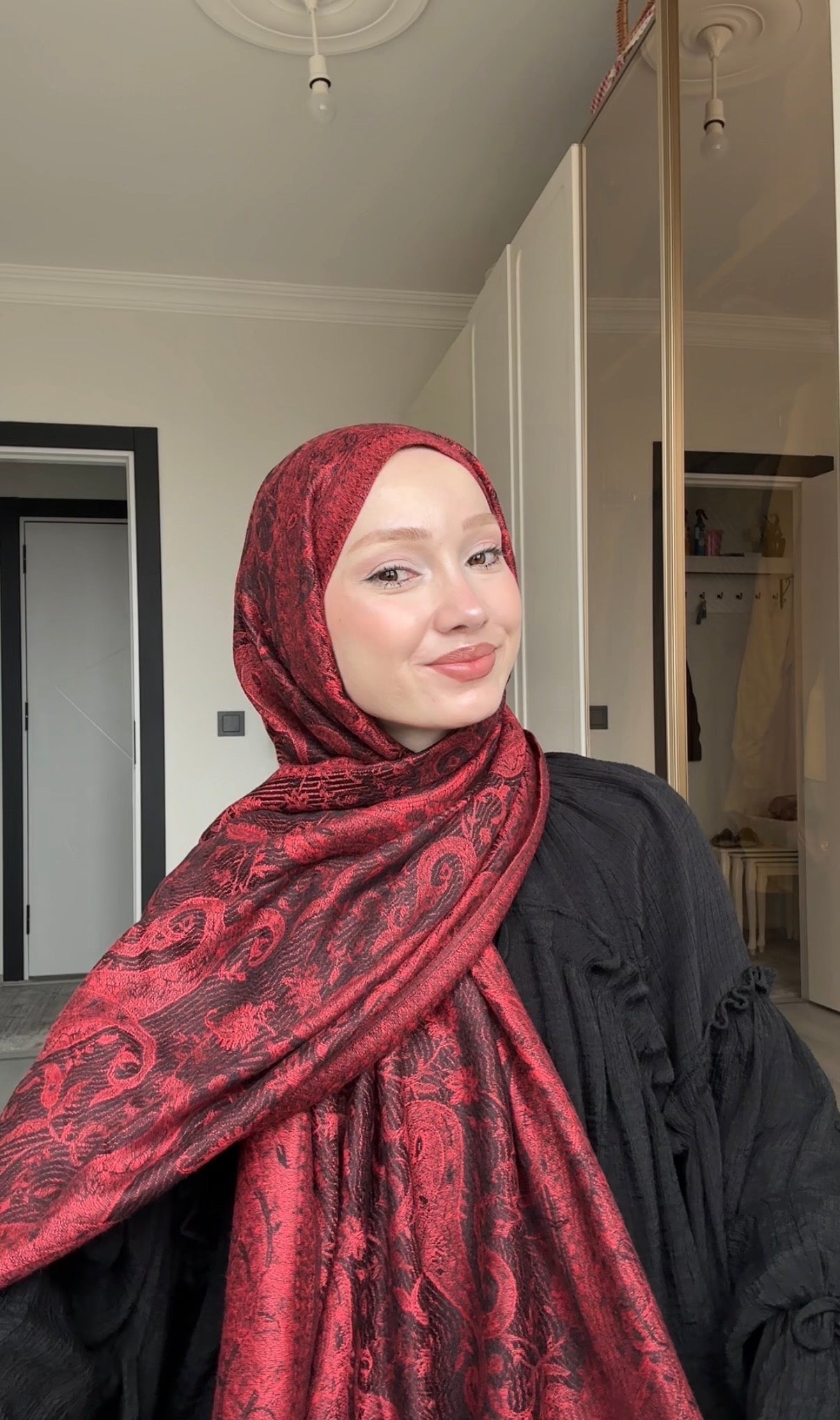 Desenli Paşmina Şal – Yumuşak Dokulu Pamuk Tesettür Şal | Günlük & Özel Gün Kadın Şal, Trend, Kombin